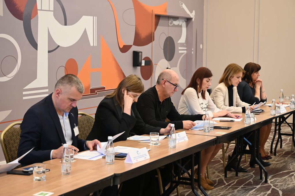 Održan prvi Sastanak Savjetodavnog vijeća projekta “Jačanje sistema stručnog obrazovanja i obuke u BiH” 2 DSC 5065