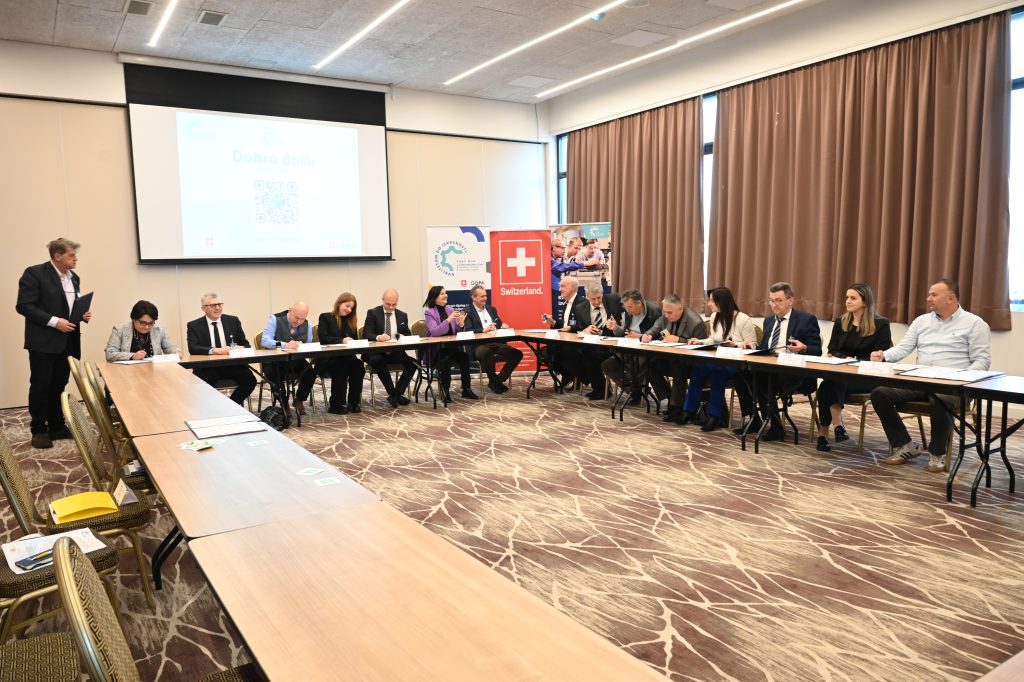 Potpisani Memorandumi o saradnji sa Privrednim i Obrtničkim komorama u FBiH i Brčko distrikt BiH 2 DSC 5409