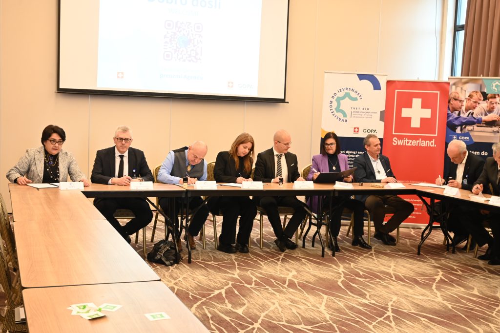 Potpisani Memorandumi o saradnji sa Privrednim i Obrtničkim komorama u FBiH i Brčko distrikt BiH 3 DSC 5411