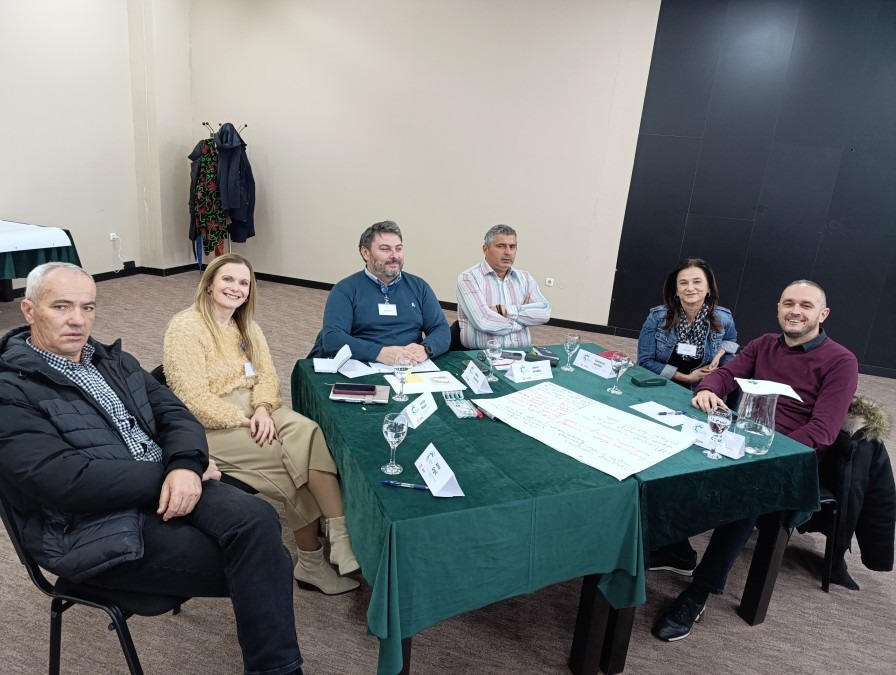 Continuing Quality Assurance in Secondary Vocational Education: Focus on Self-Evaluation and Practical Steps 15 IMG 20251127 101539