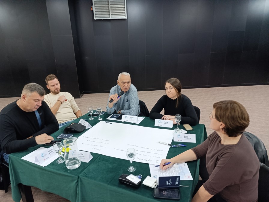 Continuing Quality Assurance in Secondary Vocational Education: Focus on Self-Evaluation and Practical Steps 18 IMG 20251127 101758